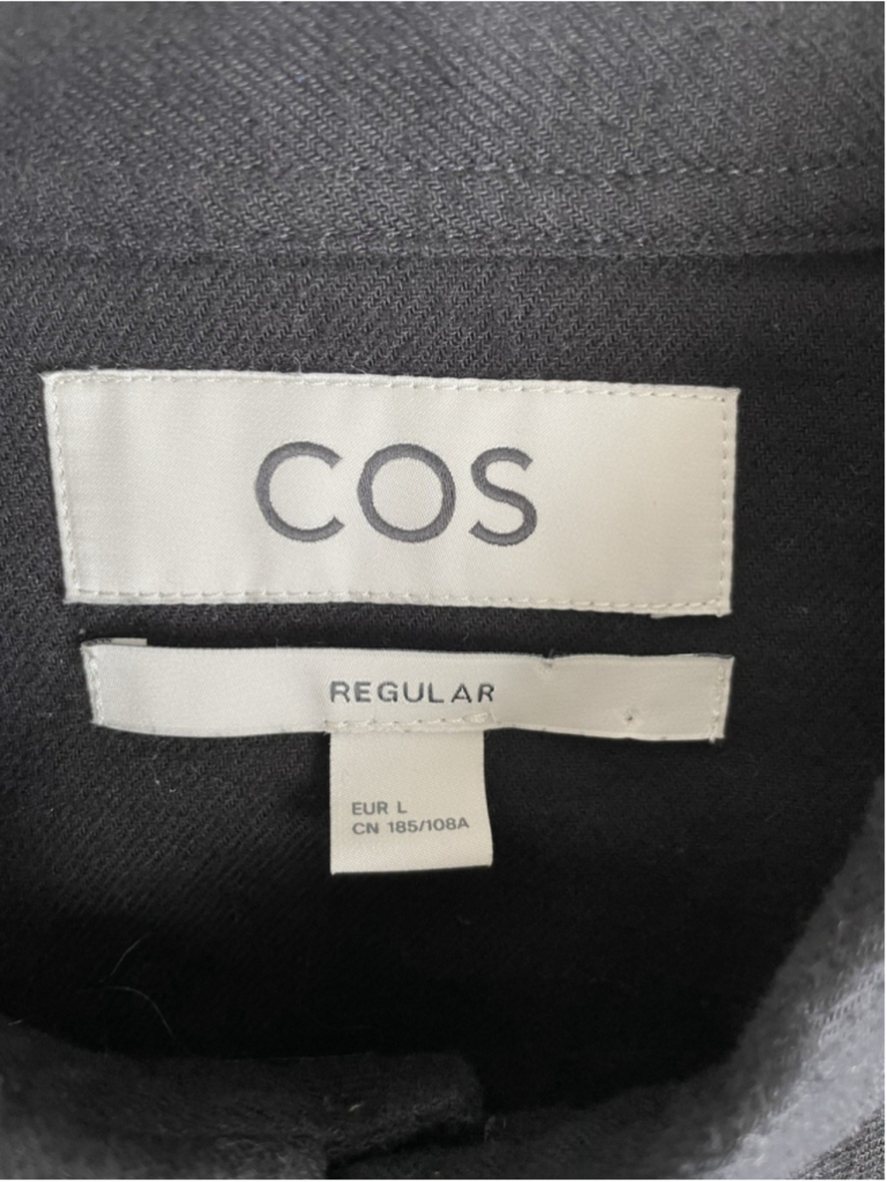 Cos Button Down Shirt Men Size EU Large Black Long Sleeve - Picture 6 of 11